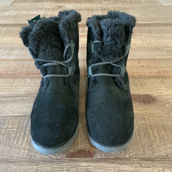 Emu Australia Featherwood Mini Wool Suede Bootie Black Size 9 Women - Picture 1 of 9